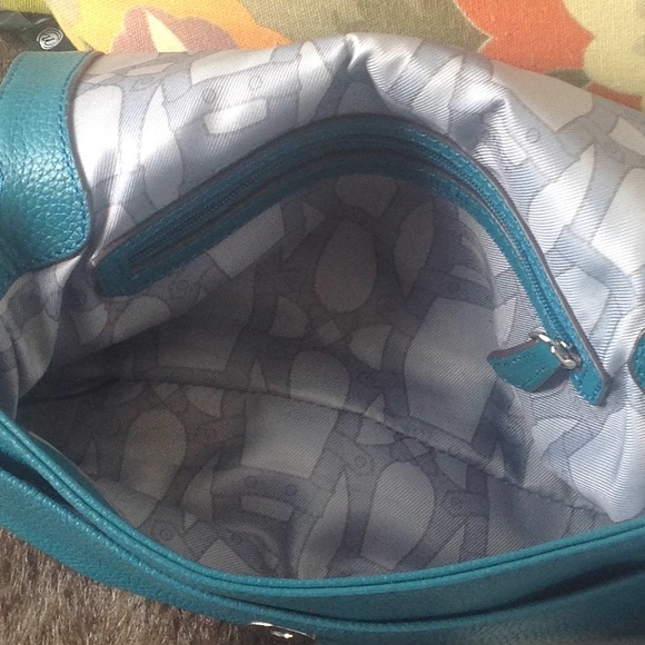 Handbag - Picture 4 of 8